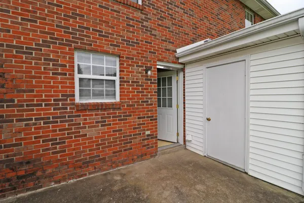 $905 | 371 Peabody Drive, Unit 3, Clarksville, TN 37042