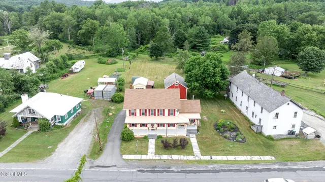 $369,900 | 422 Highway 43, Stephentown, NY 12168