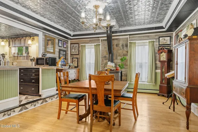 $369,900 | 422 Highway 43, Stephentown, NY 12168