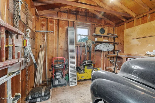 $369,900 | 422 Highway 43, Stephentown, NY 12168