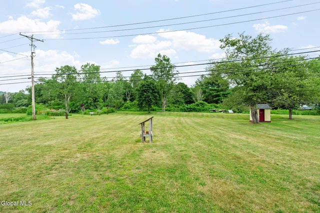 $369,900 | 422 Highway 43, Stephentown, NY 12168