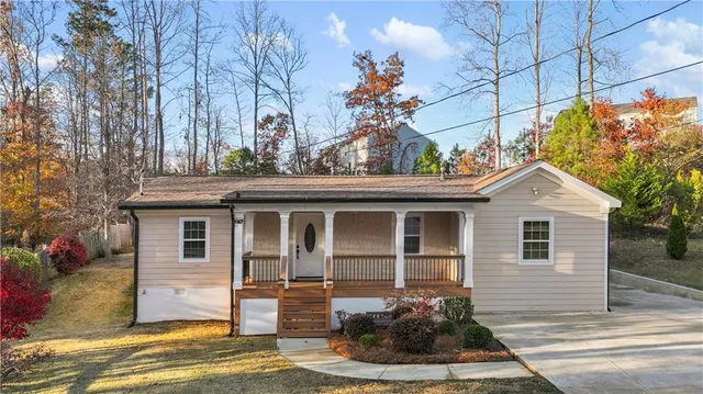 $330,000 | 1362 Craig Drive, Sugar Hill, GA 30518