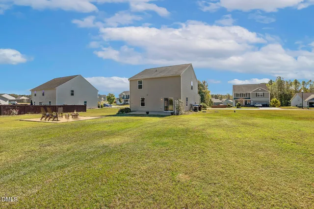 $345,000 | 44 Kinsale Court, Fuquay-Varina, NC 27526