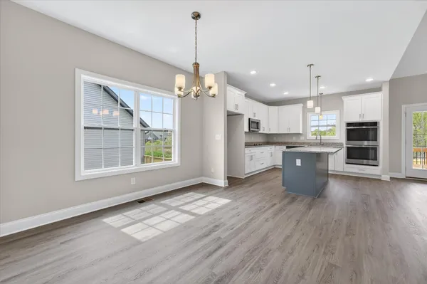 $534,900 | 2626 Remington Trace, Clarksville, TN 37043