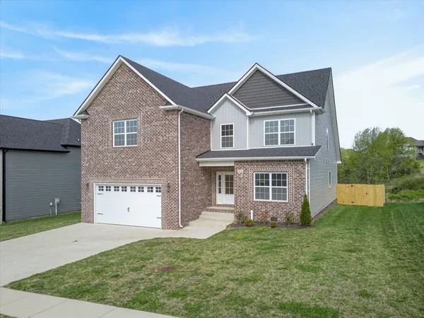 $534,900 | 2626 Remington Trace, Clarksville, TN 37043