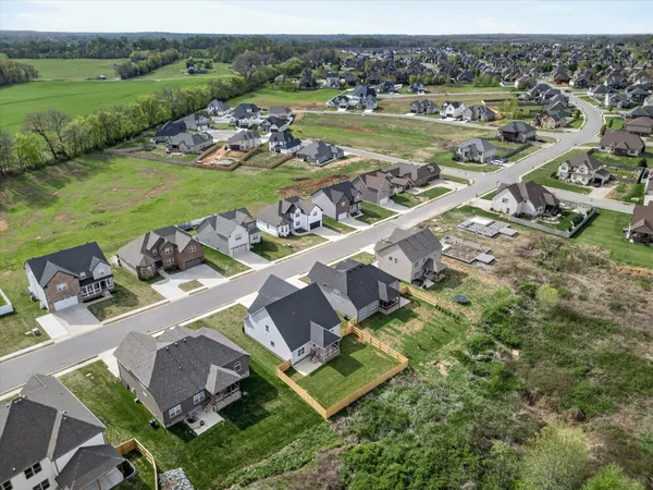 $534,900 | 2626 Remington Trace, Clarksville, TN 37043