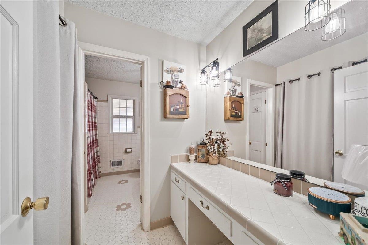 6189 Ivanhoe Road Bartlett, TN 38134 - Photo 22 of 30