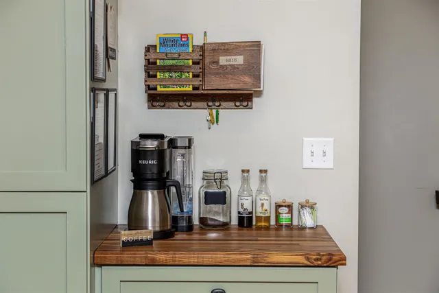 $629,000 | 237 Glen Ledge Road, Bartlett, NH 03838