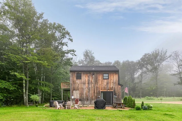 $629,000 | 237 Glen Ledge Road, Bartlett, NH 03838