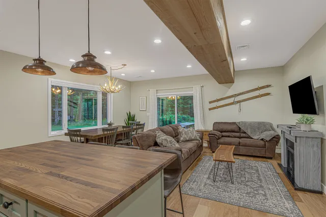 $629,000 | 237 Glen Ledge Road, Bartlett, NH 03838