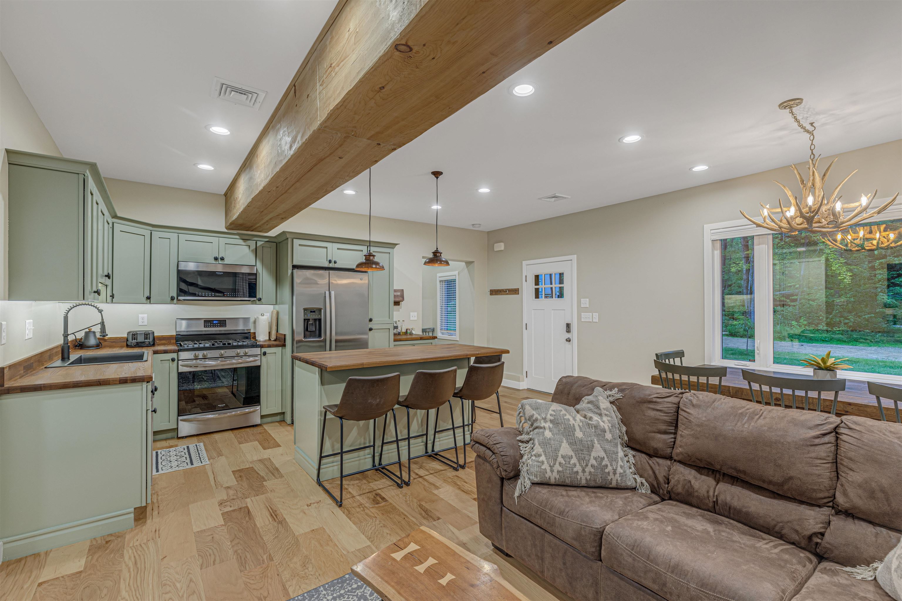 237 Glen Ledge Road Bartlett, NH 03838 - Photo 6 of 46