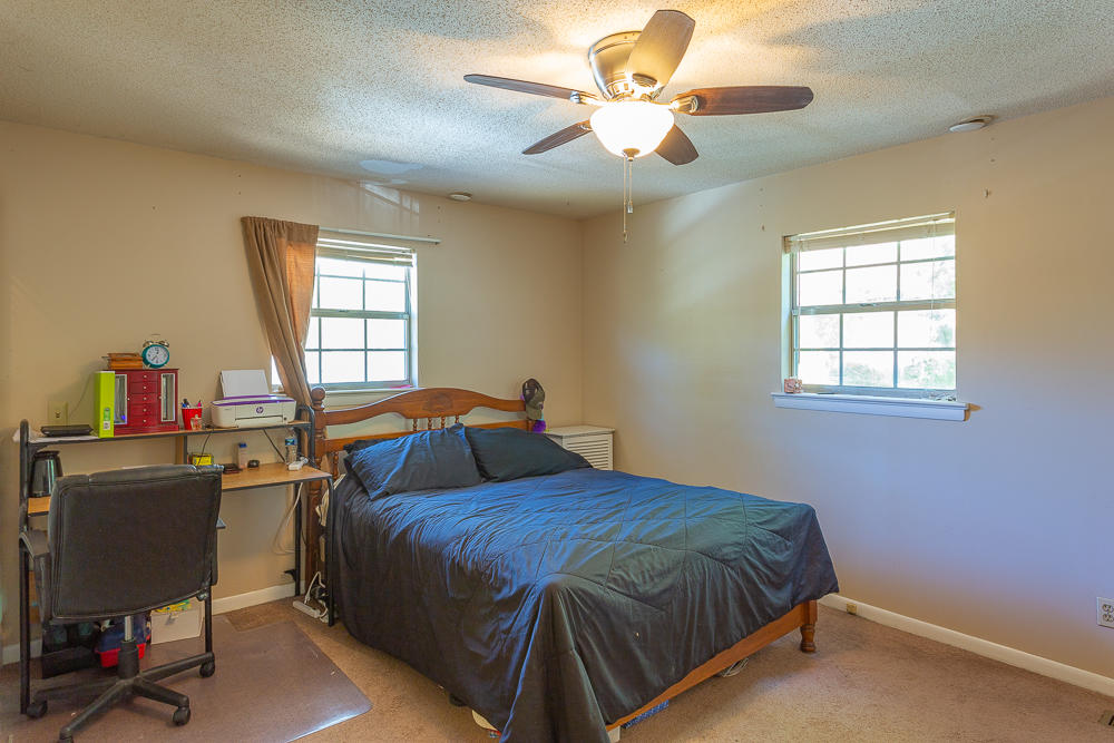 1323 Holcomb Road Ringgold, GA 30736 - Photo 20 of 32 1323 Holcomb HD Interiors-13