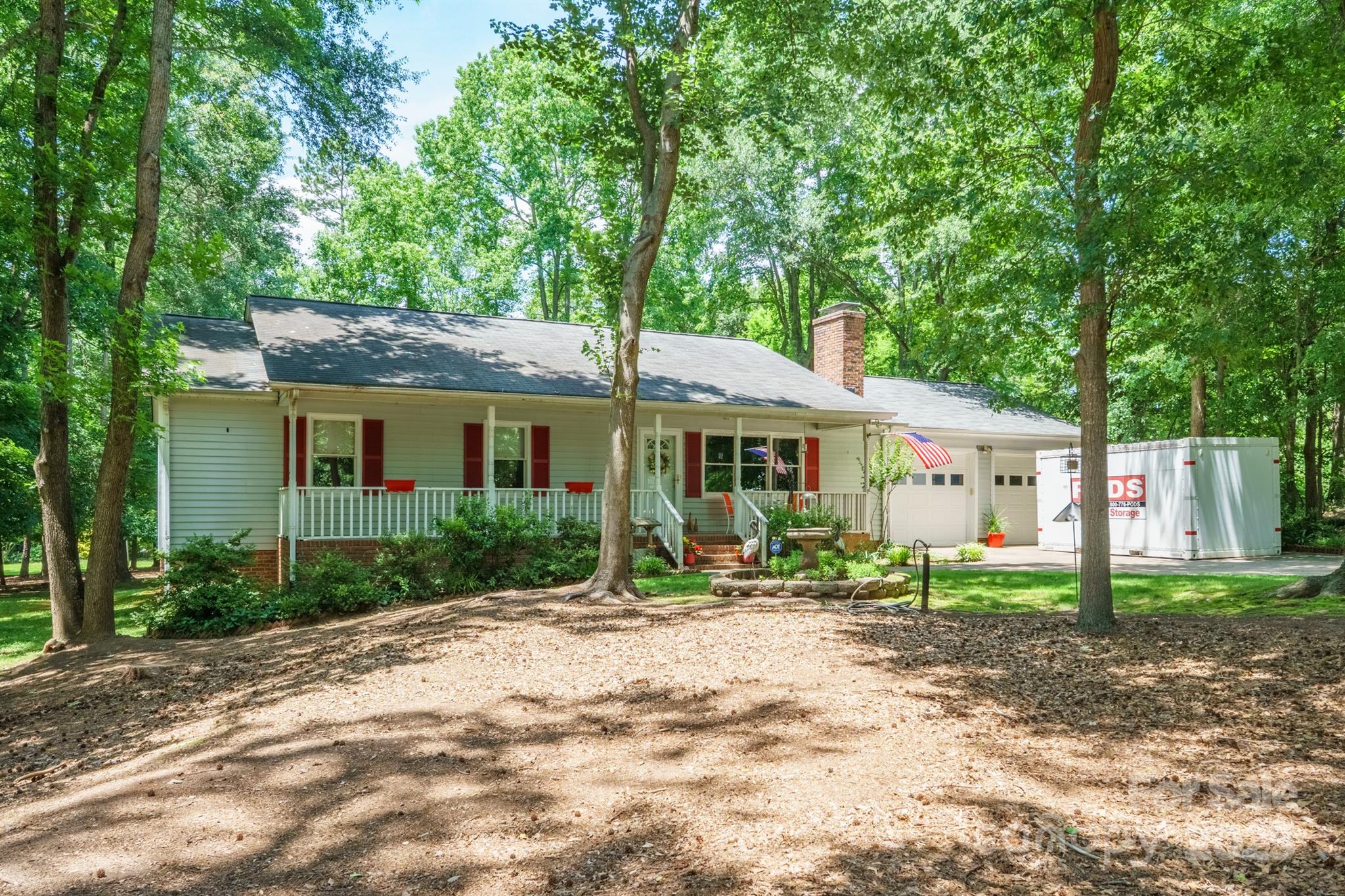 116 April Lane Dallas, NC 28034 - Photo 2 of 48