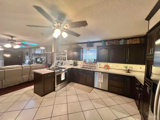 $649,900 | 13750 Highway 89, Jay, FL 32565
