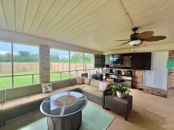 $615,000 | 13750 Highway 89, Jay, FL 32565