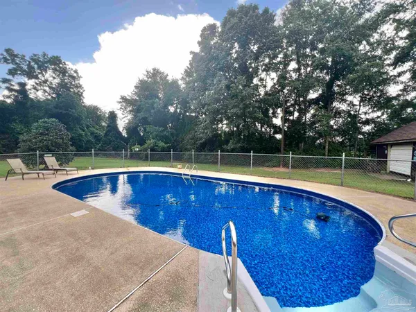 $615,000 | 13750 Highway 89, Jay, FL 32565