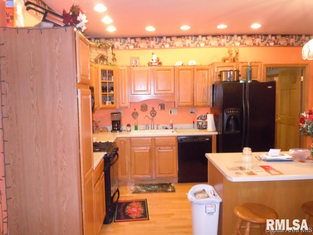 103 West Spring Grove Avenue Alexis, IL 61412 - Photo 7 of 29 Gallery Image 7