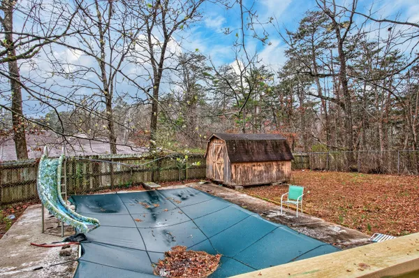 $337,800 | 2 Pine Marr Lane, Hixson, TN 37343