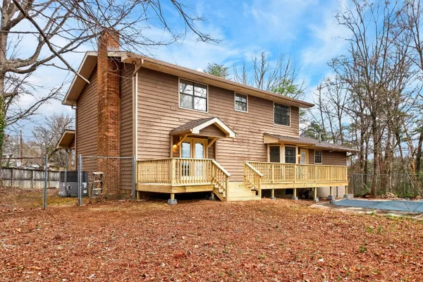 $337,800 | 2 Pine Marr Lane, Hixson, TN 37343