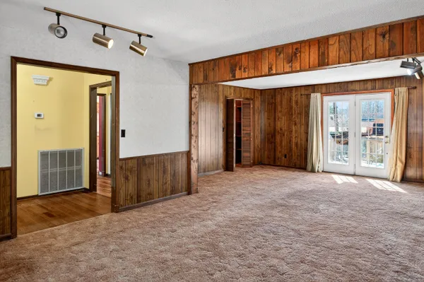 $337,800 | 2 Pine Marr Lane, Hixson, TN 37343