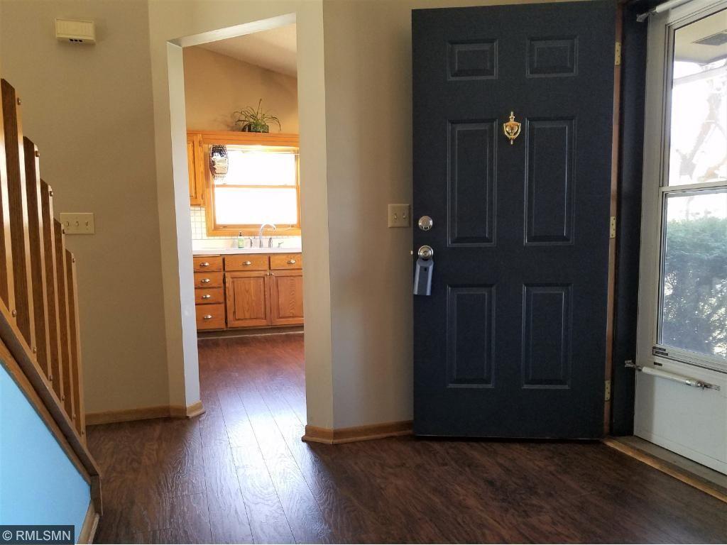 1072 Kettle Creek Road Eagan, MN 55123 - Photo 2 of 20 Gallery Image 2