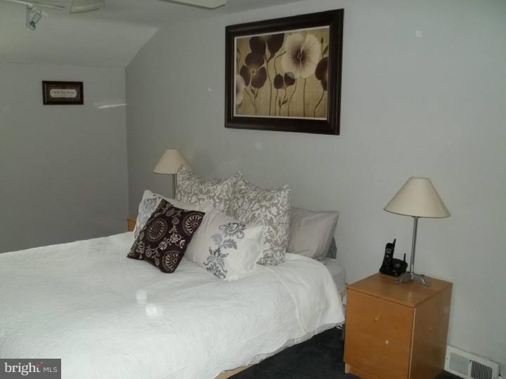2320 Mole Road Secane, PA 19018 - Photo 13 of 19 Bedroom - Main