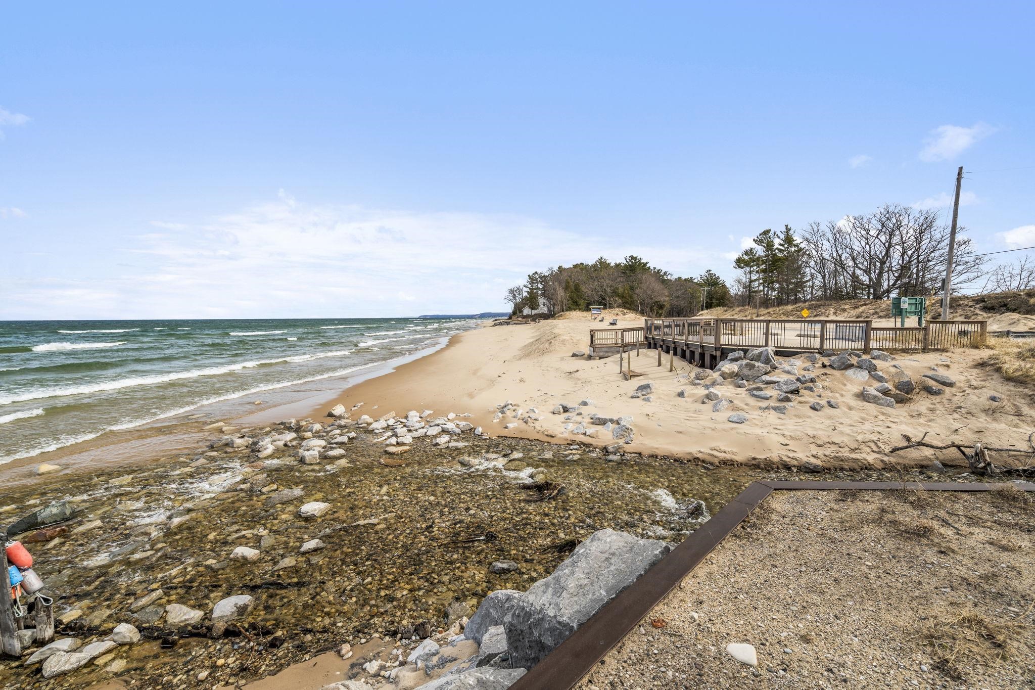 3126 Lakeshore Road Manistee, MI 49660 - Photo 65 of 79