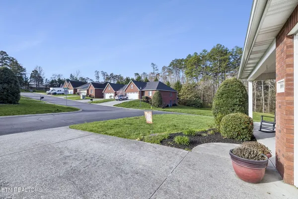 $275,000 | 9007 Rocky Ridge Way, Knoxville, TN 37924
