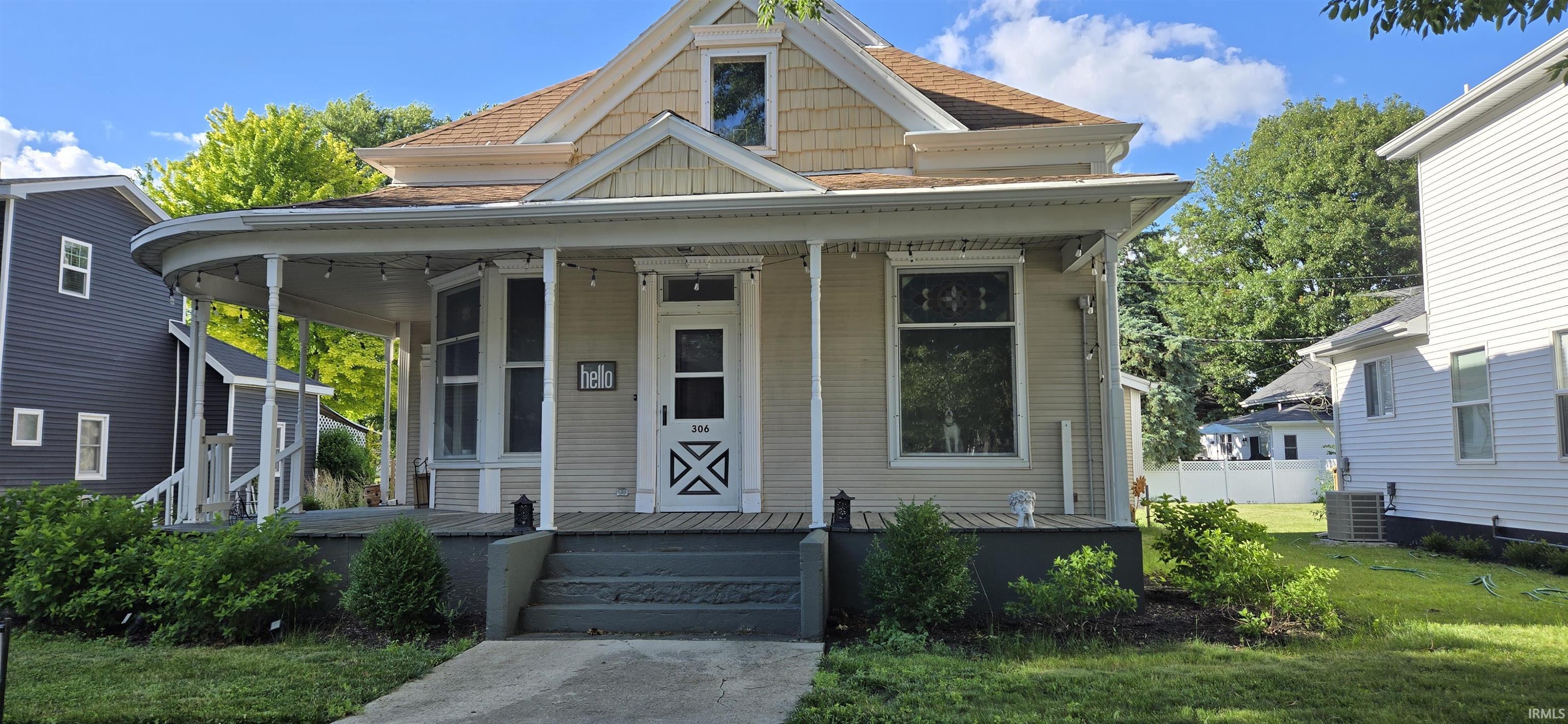 306 East Rochester Street Akron, IN 46910 - Photo 1 of 28