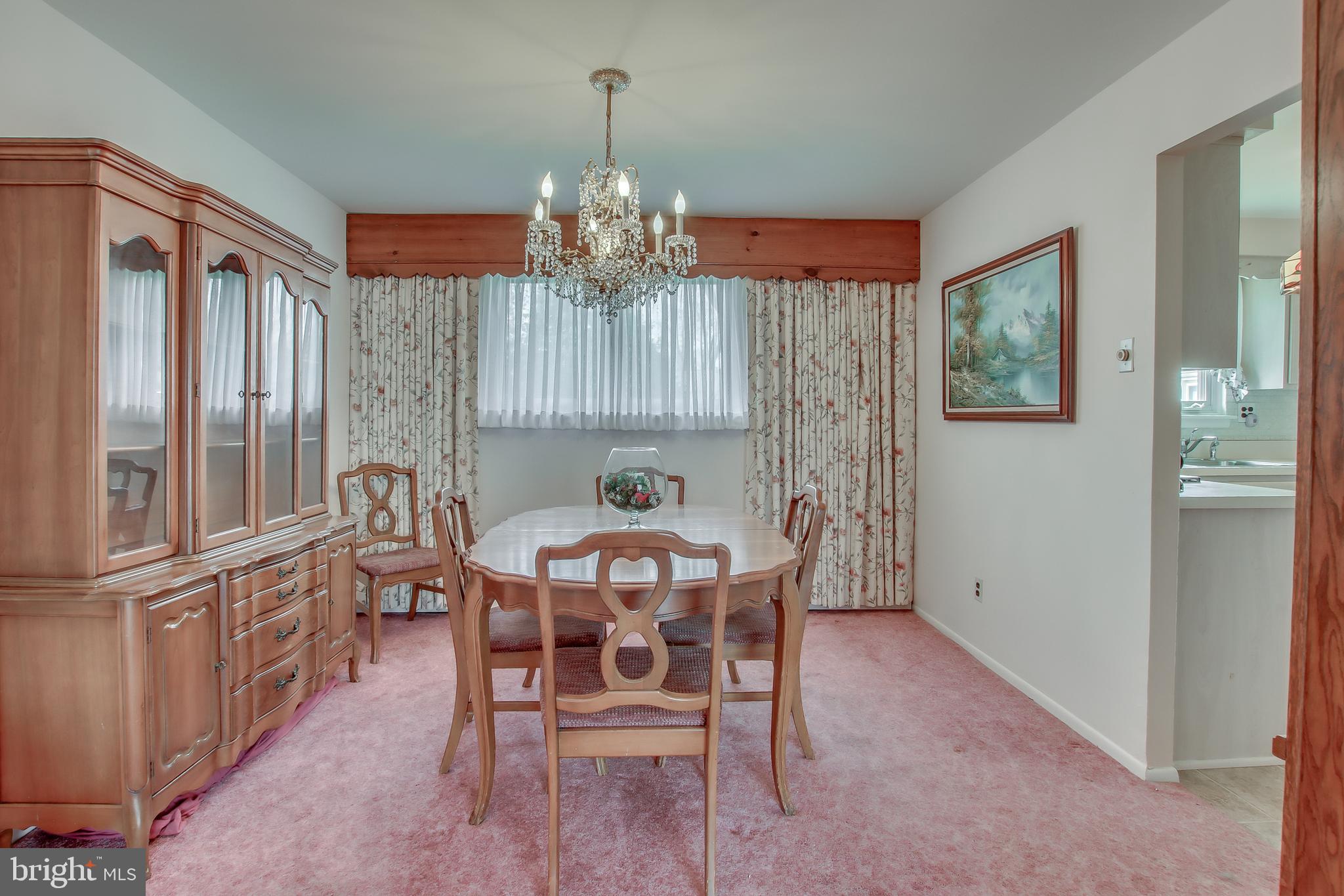 1530 Windmill Road Warminster, PA 18974 - Photo 11 of 37 Dining Room