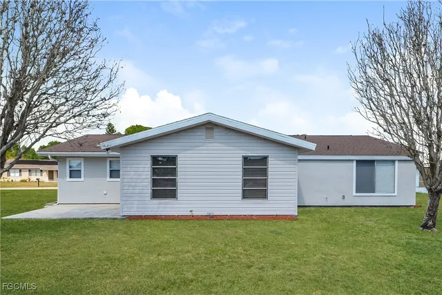 $1,610 | 6947 Roslyn Court, North Port, FL 34287