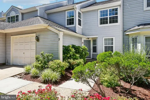 $630,000 | 7 Heritage Boulevard, Princeton, NJ 08540