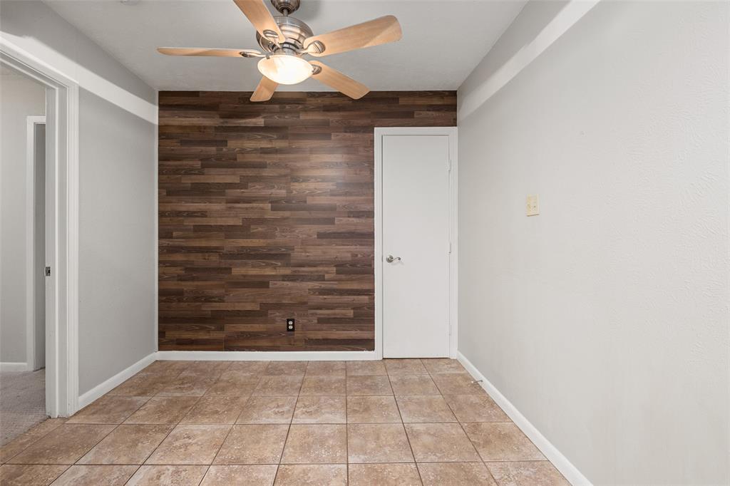 2200 West Rosedale Street South, Unit B Fort Worth, TX 76110 - Photo 10 of 23