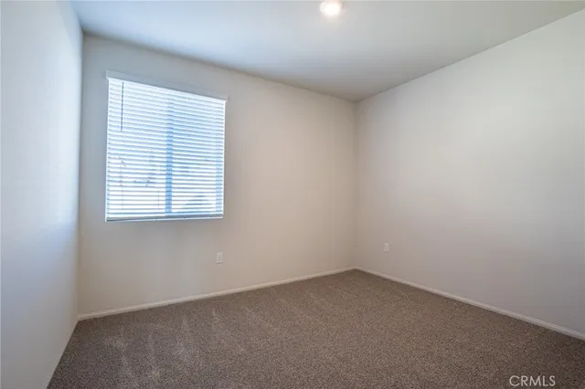 $649,000 | 19536 Hanging Rock Road, Lake Elsinore, CA 92532