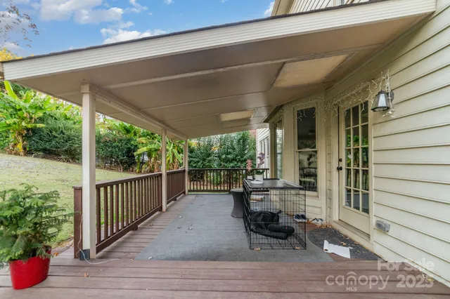 a living room filled with furniture