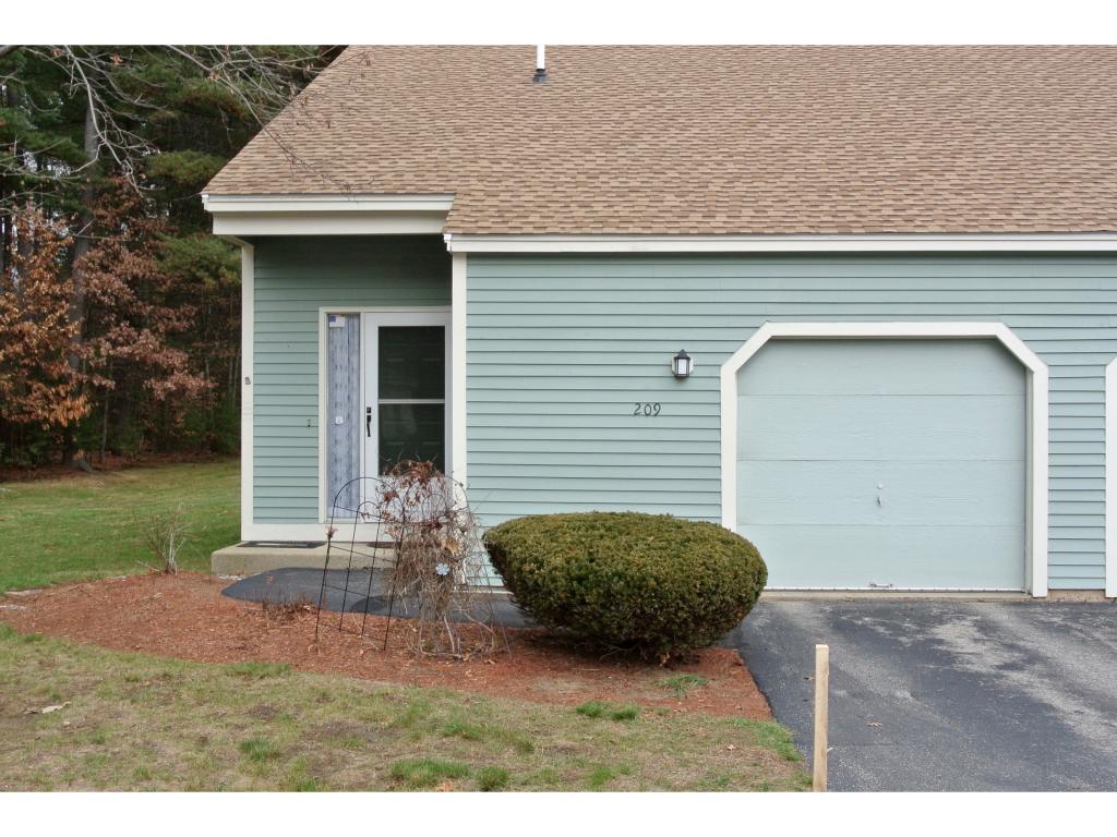 209 Indian Rock Road, Unit 209 Merrimack, NH 03054 - Photo 3 of 20