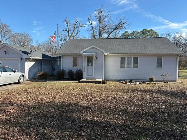 $139,900 | 11412 Highway 37, Benton, IL 62812