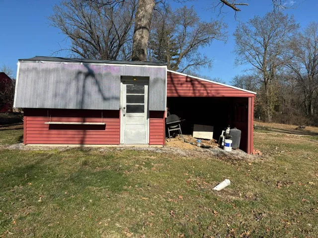 $139,900 | 11412 Highway 37, Benton, IL 62812