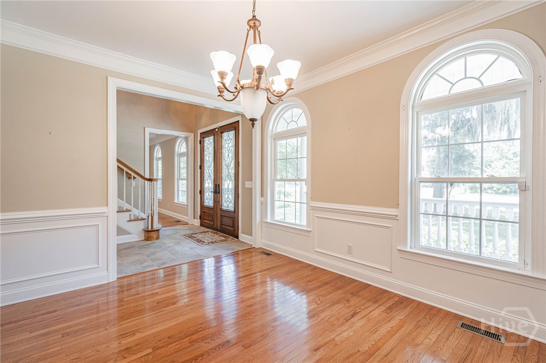 1507 Walthour Road Savannah, GA 31410 - Photo 4 of 48 Gallery Image 4