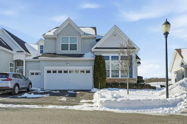 $749,990 | 146 Augusta Drive, Medford, NY 11763