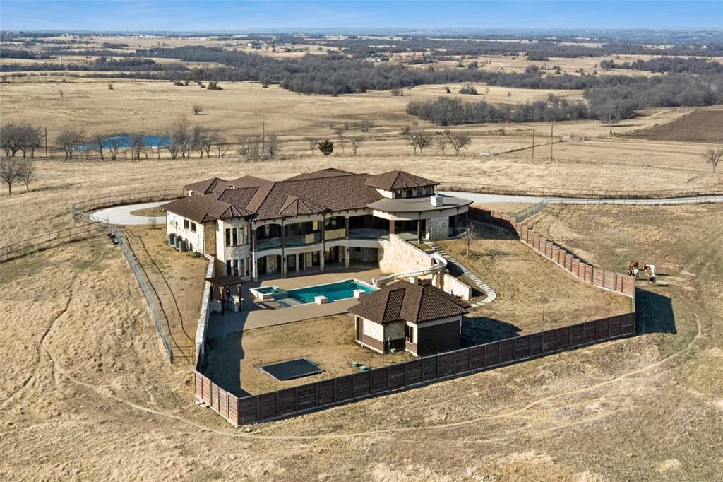 353 County Road 2510 Decatur, TX 76234 - Photo 4 of 40