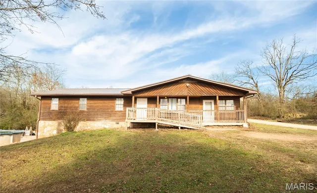 $229,900 | 112 3rd Street, Grandin, MO 63943