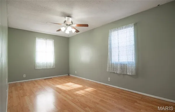$219,000 | 112 3rd Street, Grandin, MO 63943
