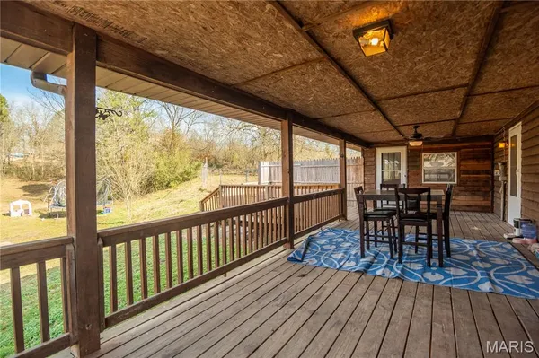$219,000 | 112 3rd Street, Grandin, MO 63943