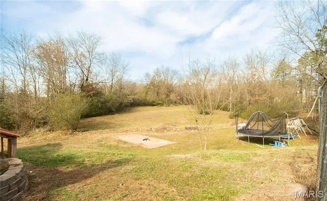 $229,900 | 112 3rd Street, Grandin, MO 63943