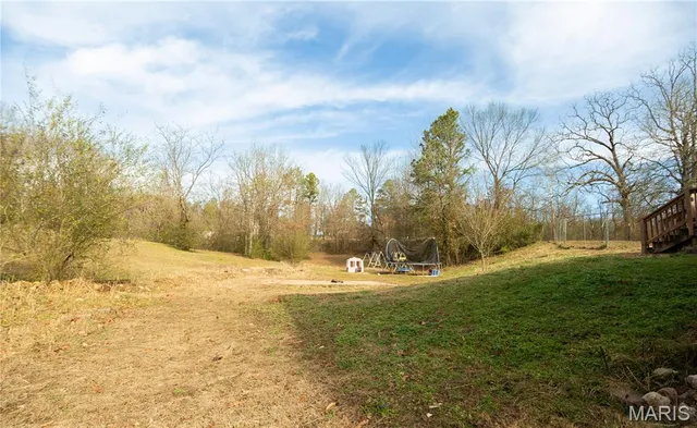 $229,900 | 112 3rd Street, Grandin, MO 63943