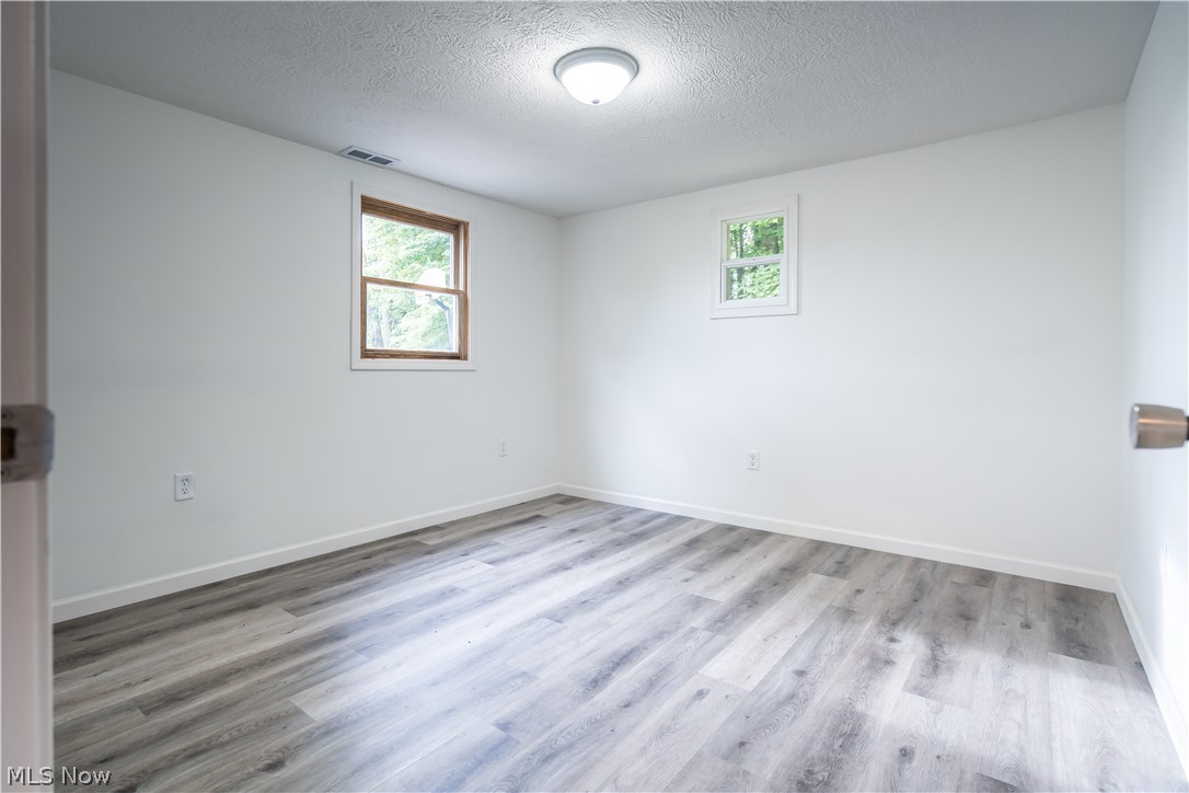 913 Porter Road Atwater, OH 44201 - Photo 9 of 22