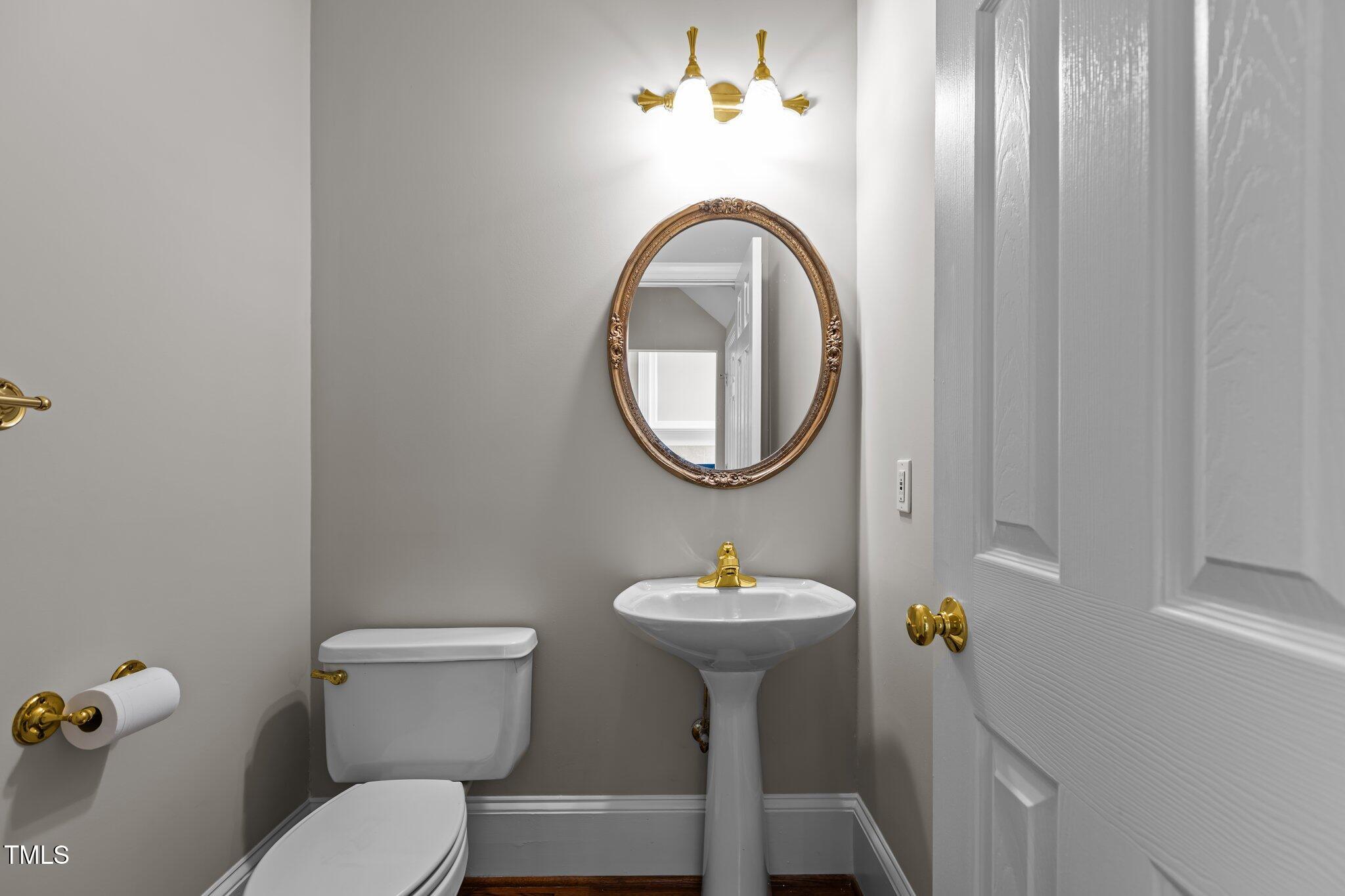 6728 Pointe Vista Circle Raleigh, NC 27615 - Photo 32 of 40 14-web-or-mls-2N6A2477