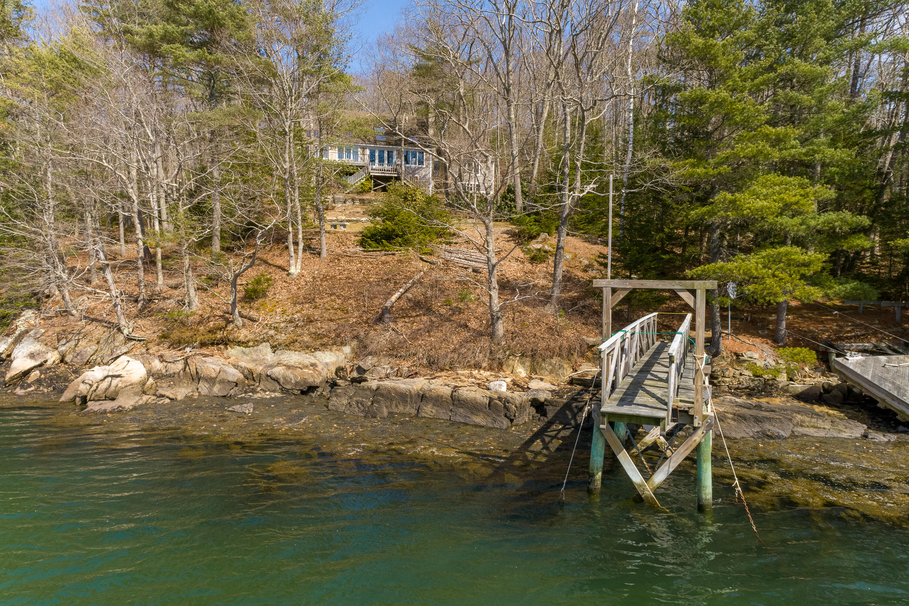 264 Parsons Point Road Edgecomb, ME 04556 - Photo 28 of 84 Shoreline view