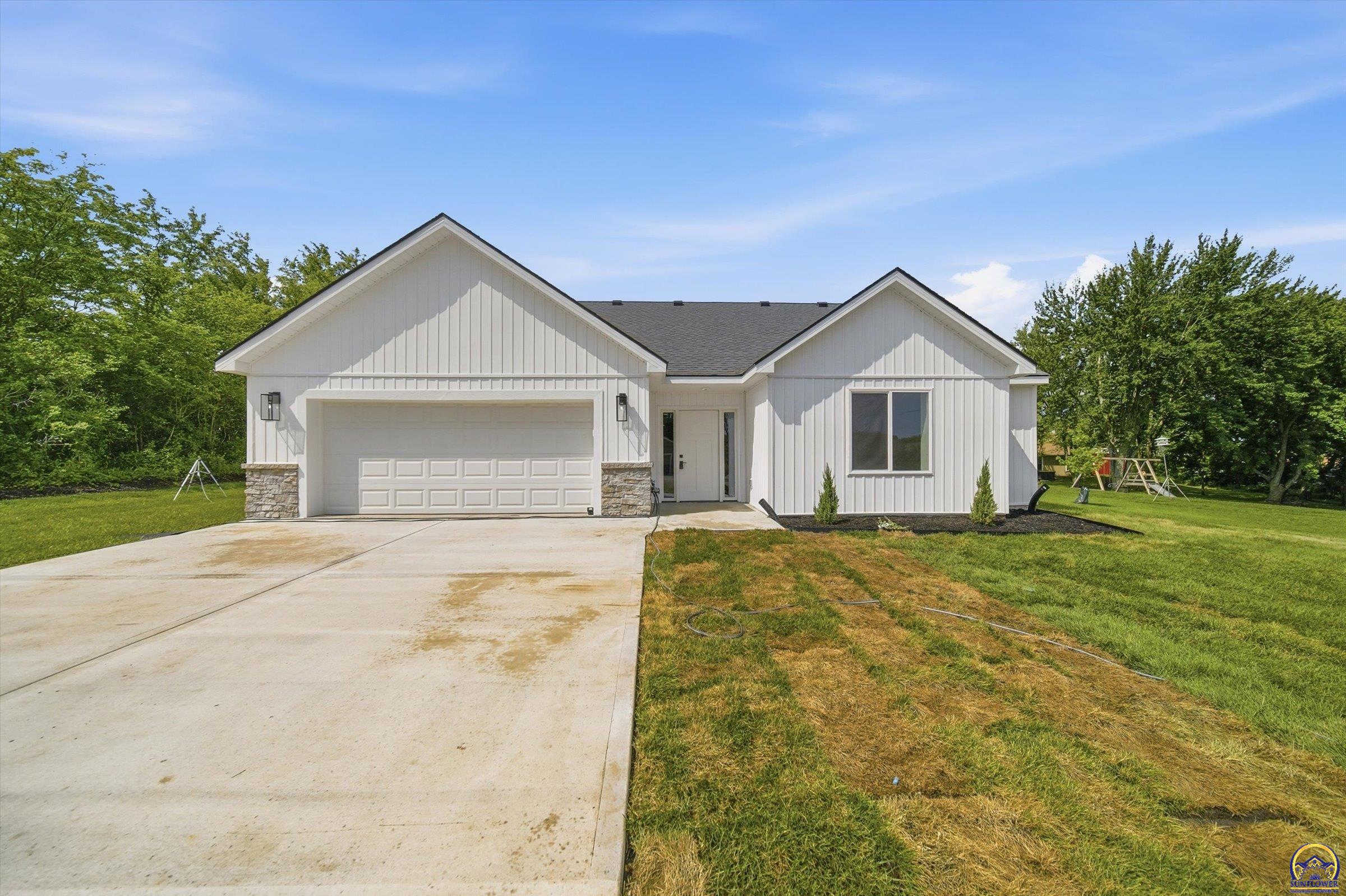 7847 Seneca Lake Road Ozawkie, KS 66070 - Photo 42 of 77